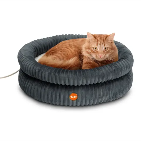 K&H Thermo Pet Cuddler Indoor Heated Donut Cat Bed