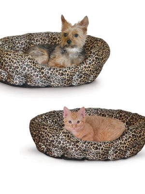 K&H Self-Warming Nuzzle Nest Pet Bed